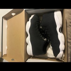 Jordan Horizon Lows - Black